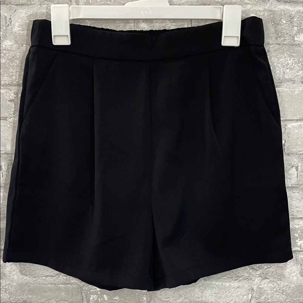 Amazon Classic High Rise Black Women's Dressy Shorts